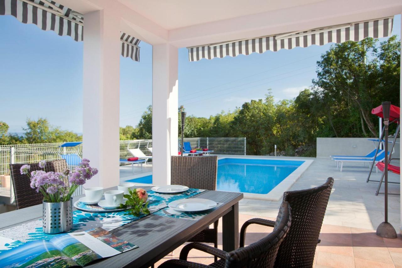 Villa Mirta In Crni Labin  Buitenkant foto