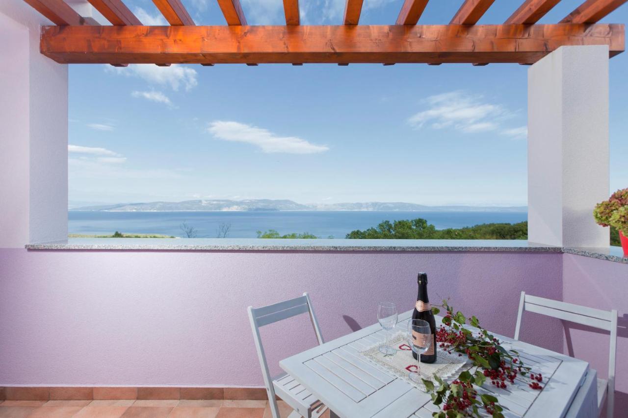 Villa Mirta In Crni Labin  Buitenkant foto
